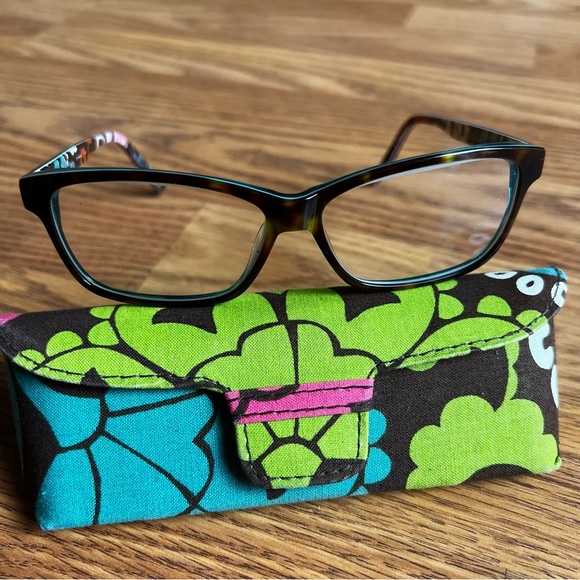 Vera Bradley Mariah Loa Glasses with Case 55-15-130 - Picture 1 of 10